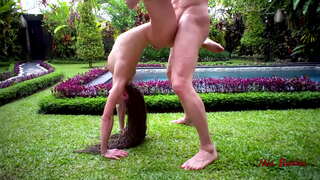 COLLEGE TEEN GETS ASS TO MOUTH FUCK