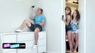 Siswap - Lusty Stepsisters Trick Sing Amba Stepbros Lan Jancok Wong-Wong Mau Ing Kursi