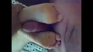 ���্ত্রী, পা, উত্যক্ত করা,...