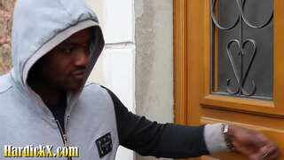 Kenza சக் பெறுகிறார், செக்ஸ், தனது முன்னாள்