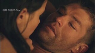 ���ತ್ರಿನಾ ಕಾನೂನು ಬೆತ್ತಲೆ ಮತ್ತು ಹೋರಾಟ ಶಿಶ್ನ