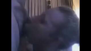 Похотливая 30 яшьлек блондинка сосет һәм ясый тирән минет.