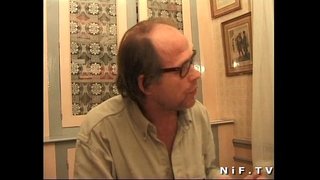 Fransız sarışın balası выебанная və jizzed onun tits