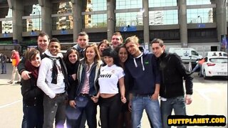 Moglie porca ग्राइंडर वर लंड