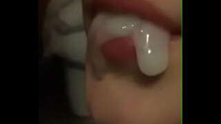 Cum капе устата