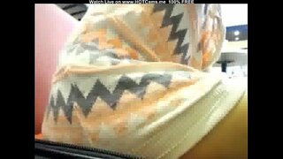 Busty Русокоса Hottie Со Очила За Јавни Кафе