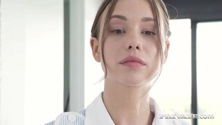 ���னியா பணிப்பெண் டெய்லர் மணல் குச்சிகளை அவரது சூடான பட் காற்று வரவேற்க 2 கடின காக்ஸ் அவரது சரியான அவளது &amp;amp; வலிக்கிறது asshole பிறகு உறிஞ்சும் அவர்களின் கடின காக்ஸ்! பணம்? 2 சூடான முகம்! முழு விஜய் மணிக்கு Private.com!