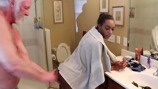 Chanel Skye Oral Sarı Duş Ебля Bu Пизду Ебля Bu Ass Olub Анальных Oyuncaqlar