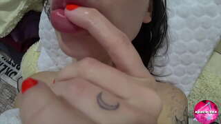 Секси нико други Дрочка, Док родитељи Не Виде - Чулни Соло