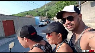 ���ந்து வீட்டிற்கு திரும்பி பின்னர் கொழுப்பு நிறைய , அதனால் நான் கேட்ட பஞ்ச் நிறுவனம் மீது உங்கள் கழுதை சூடான