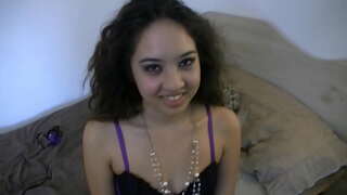 Hindi siya maaaring fuck, kaya siya ay may upang bigyan tsupa