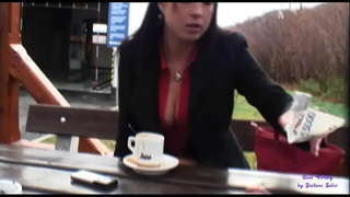 Varakova არის საავტომობილო გზის რესტორანი ნადირობის მომხმარებელს fuck